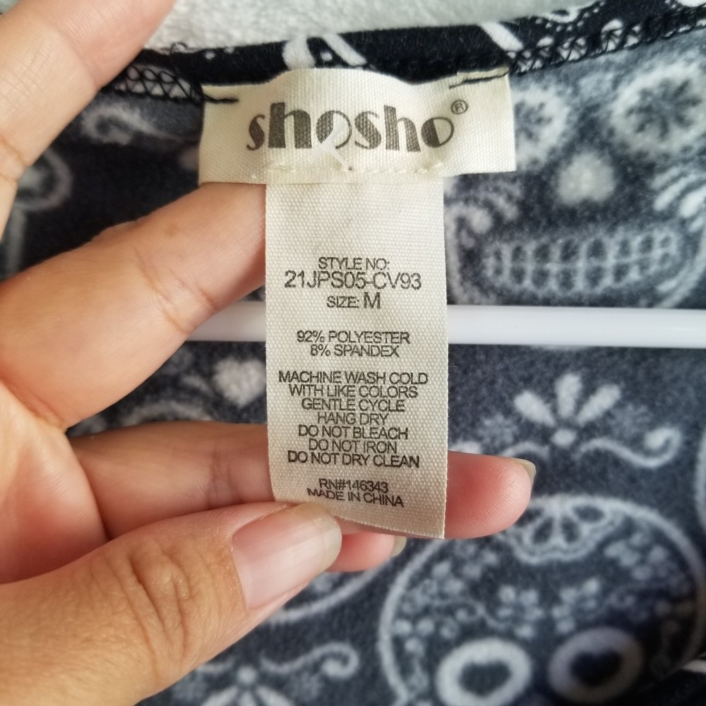 Shosho Bodysuit Pajamas Womens Medium Black White Halloween Sugar Skulls Comfy - Picture 6 of 7